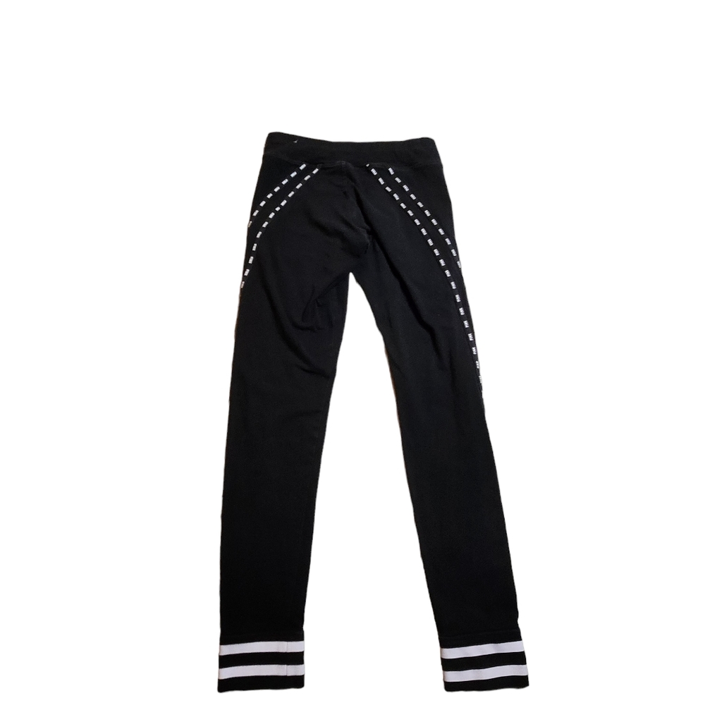Pink Victoria's Secret Black Yoga Pants Size Medium - Picture 7 of 8